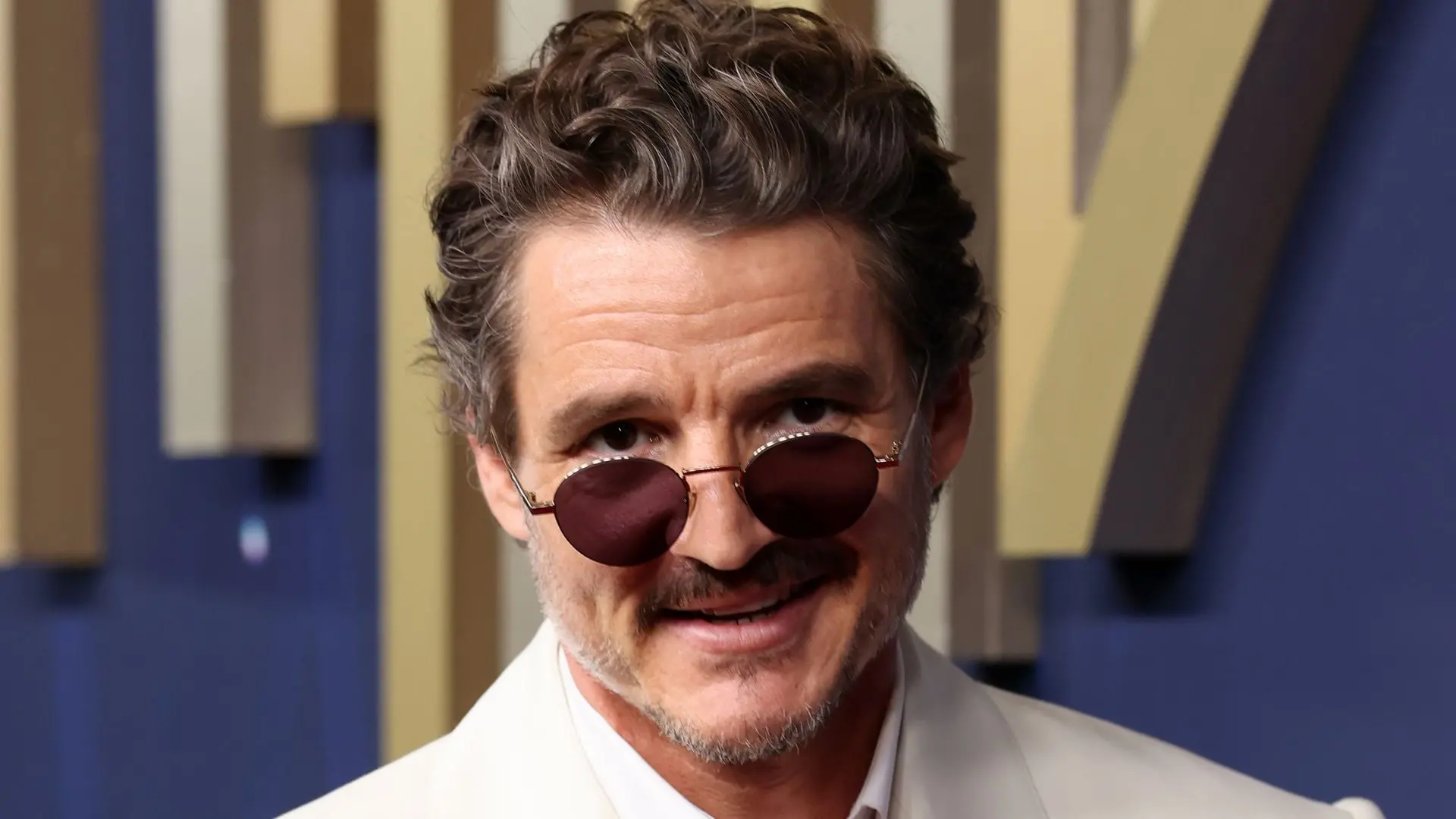 Erste Fotos: Pedro Pascal und Danny Ramirez in Liebesfilm
